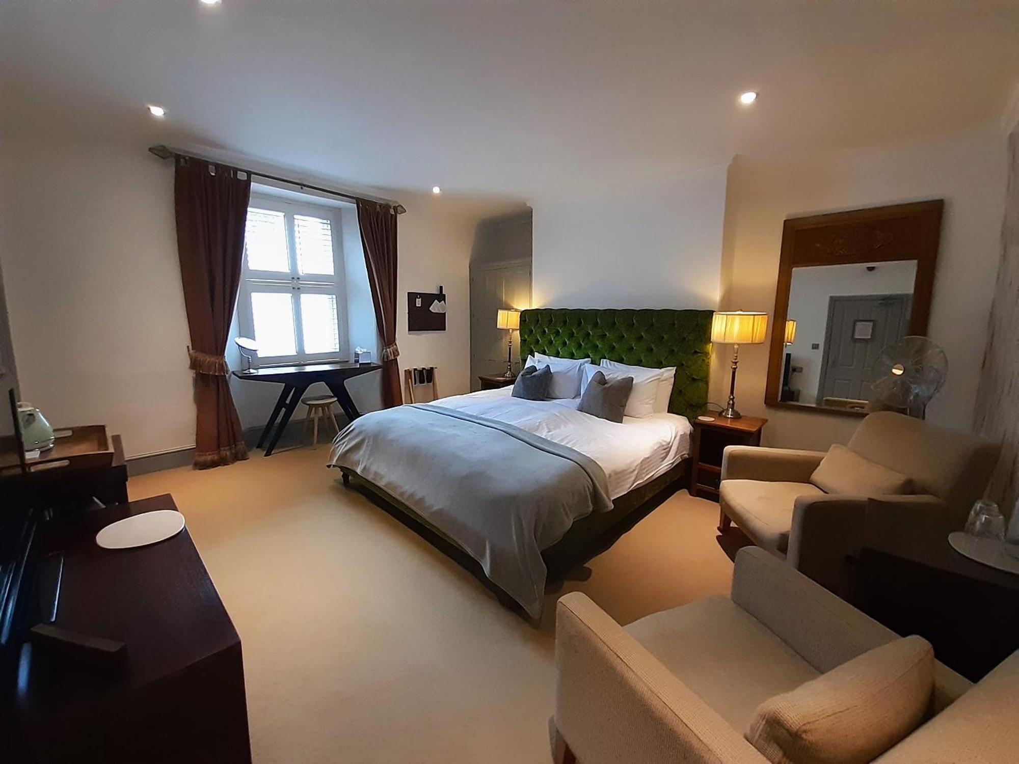 Browns Hotel ดาร์ตมัธ ภายนอก รูปภาพ